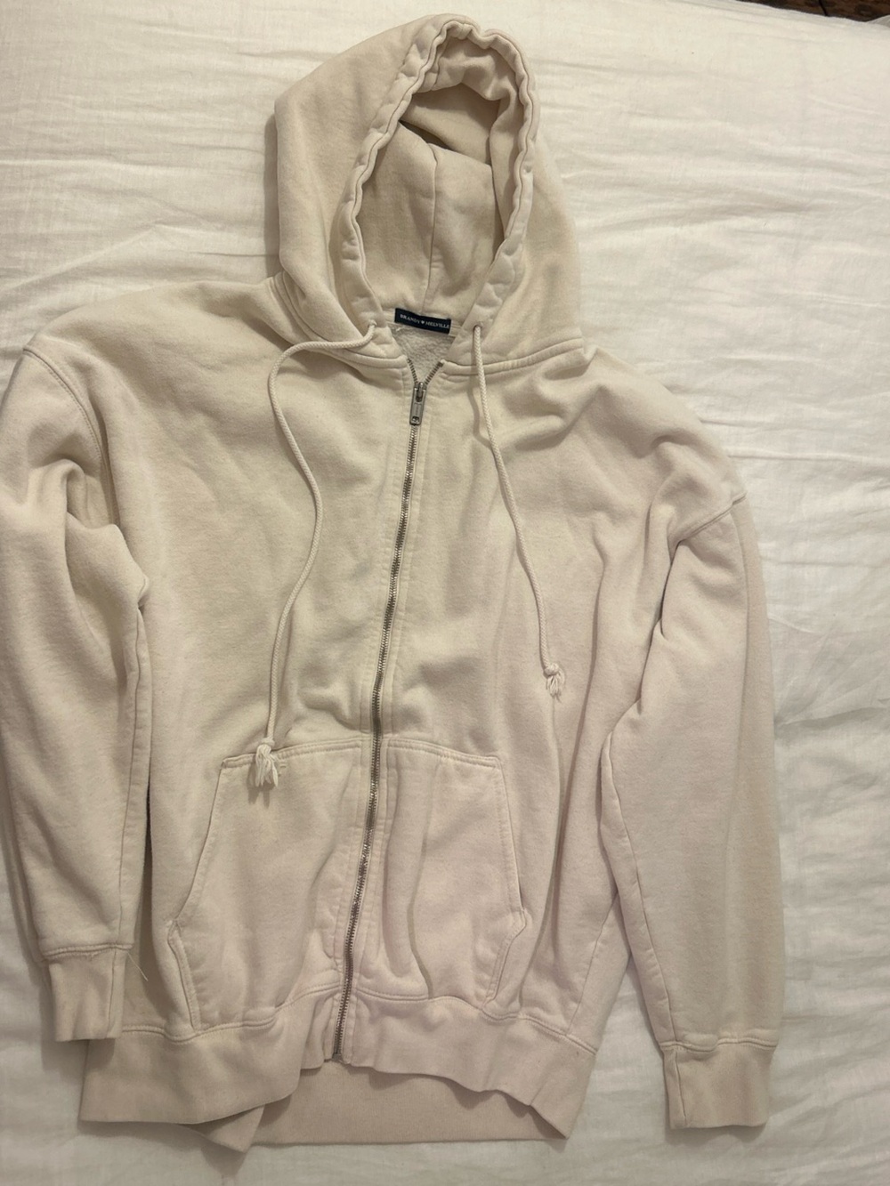 Women’s Cream Zip-Up Hoodie Sweater